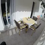Kale Apartment *