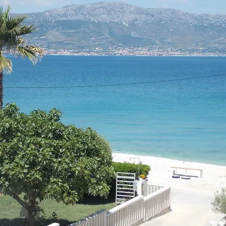 Kale Apartman Slatine