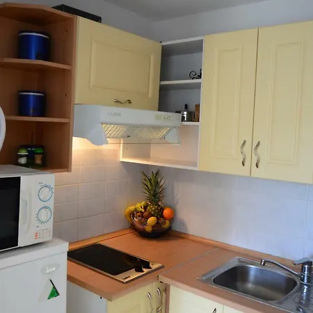 Kale Apartman *